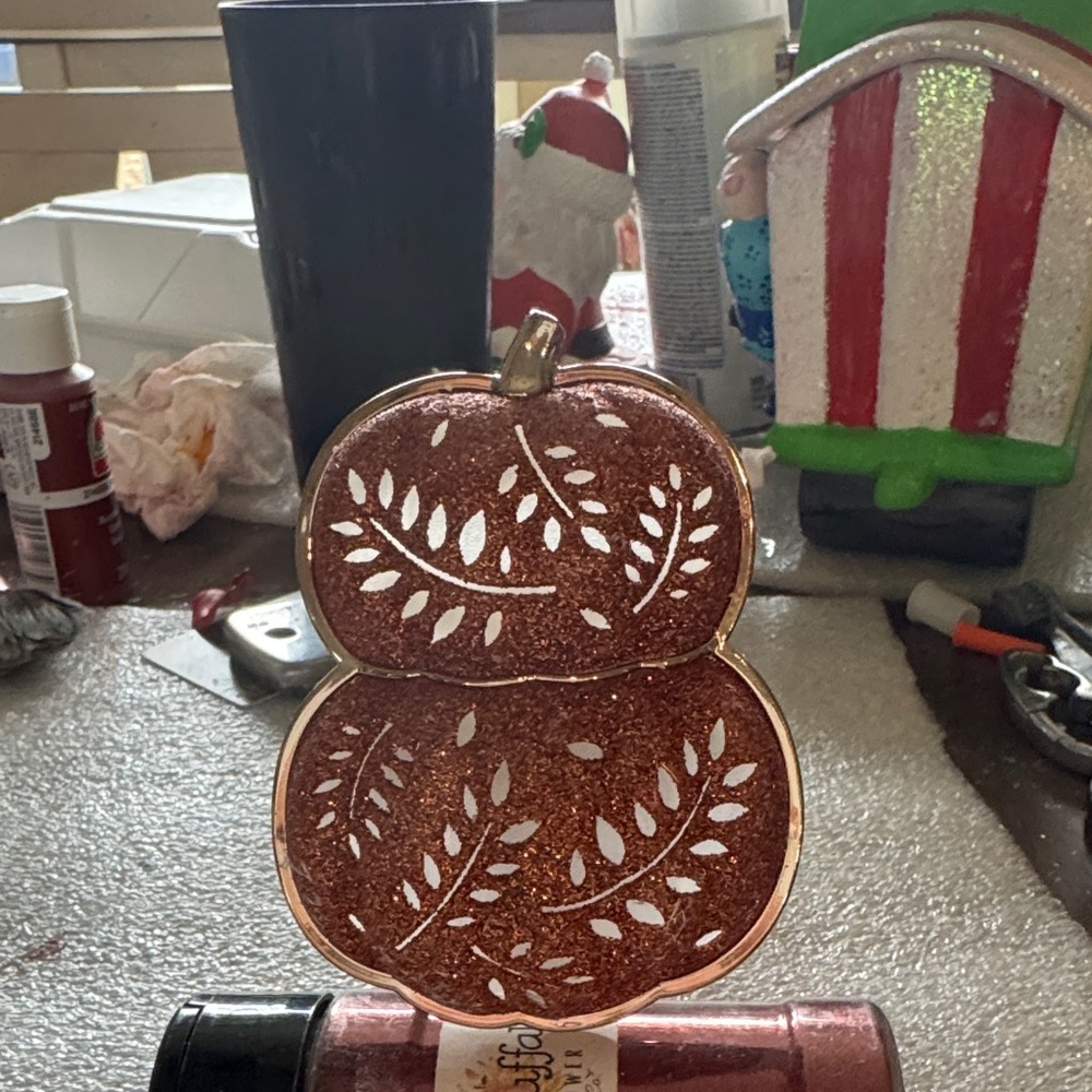 Bath & Body Works Sparkling Brown Pumpkin Decor Wallflower